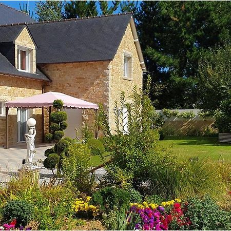 Pléguien Les Centauris Bed & Breakfast エクステリア 写真