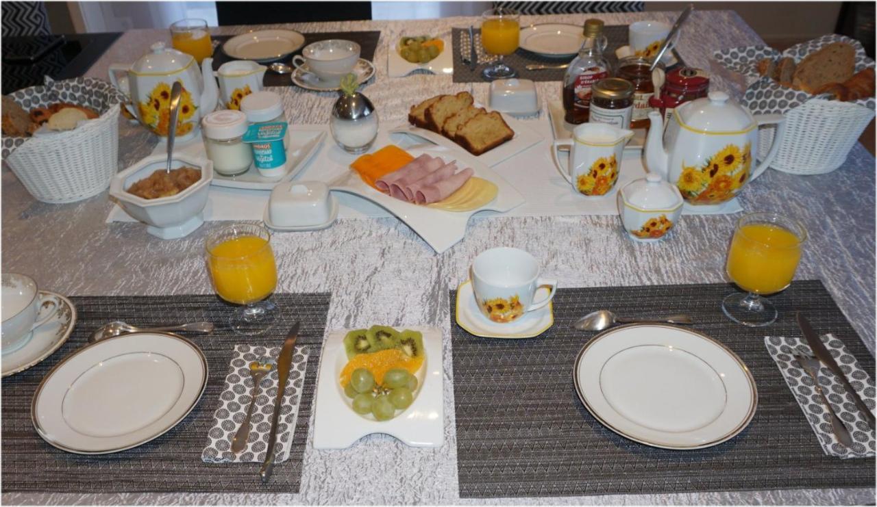 Pléguien Les Centauris Bed & Breakfast エクステリア 写真